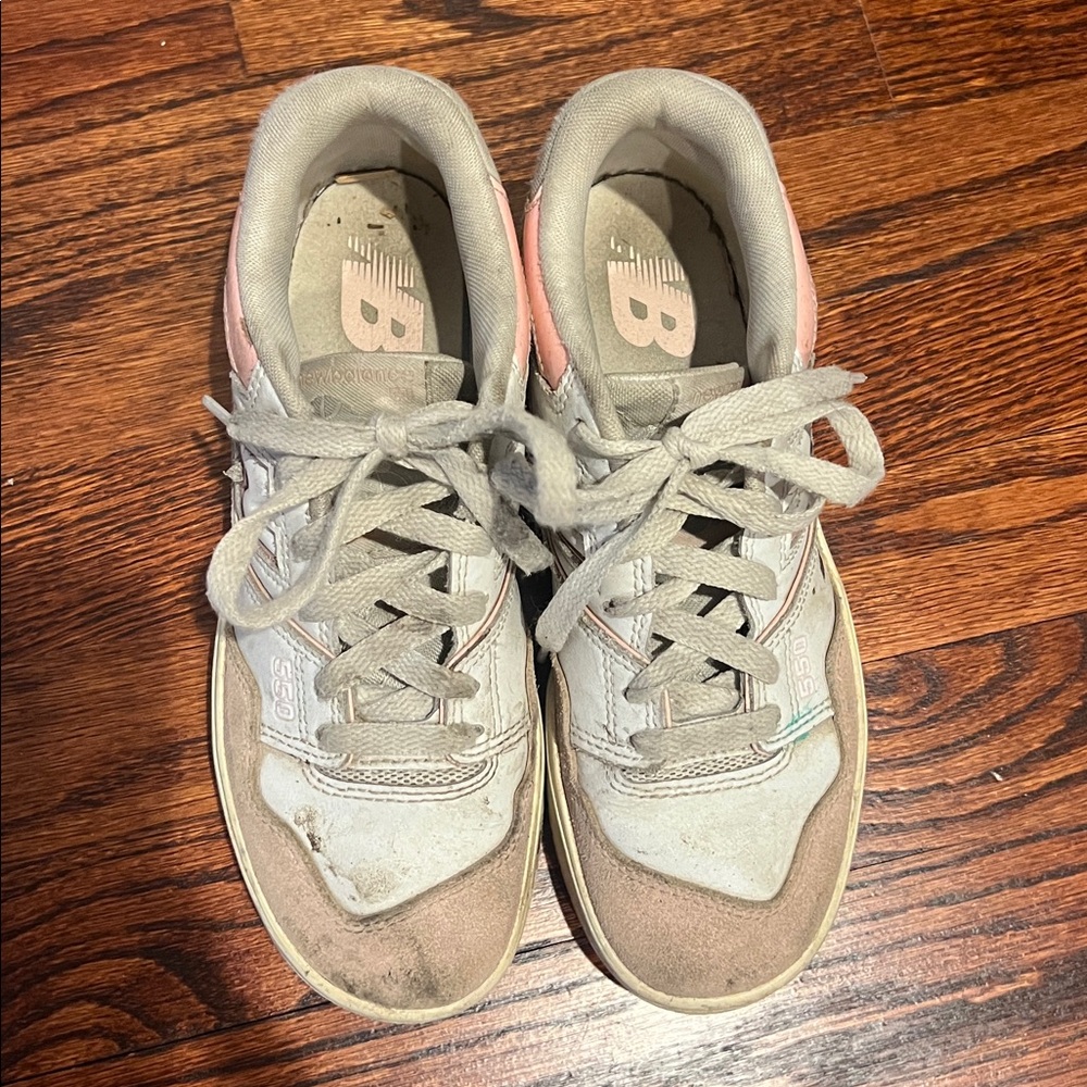 Big Kids New Balance 550 Sneakers Pink Size 4.5 Kids - Picture 8 of 9